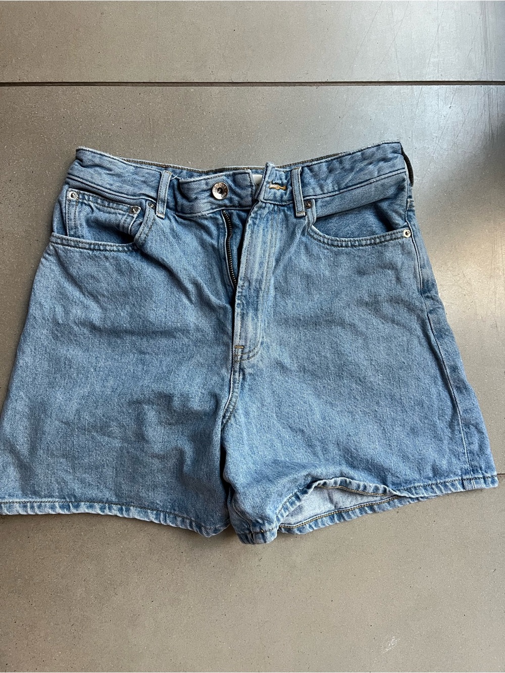 Everlane Light Blue Denim Shorts - Classic High Rise